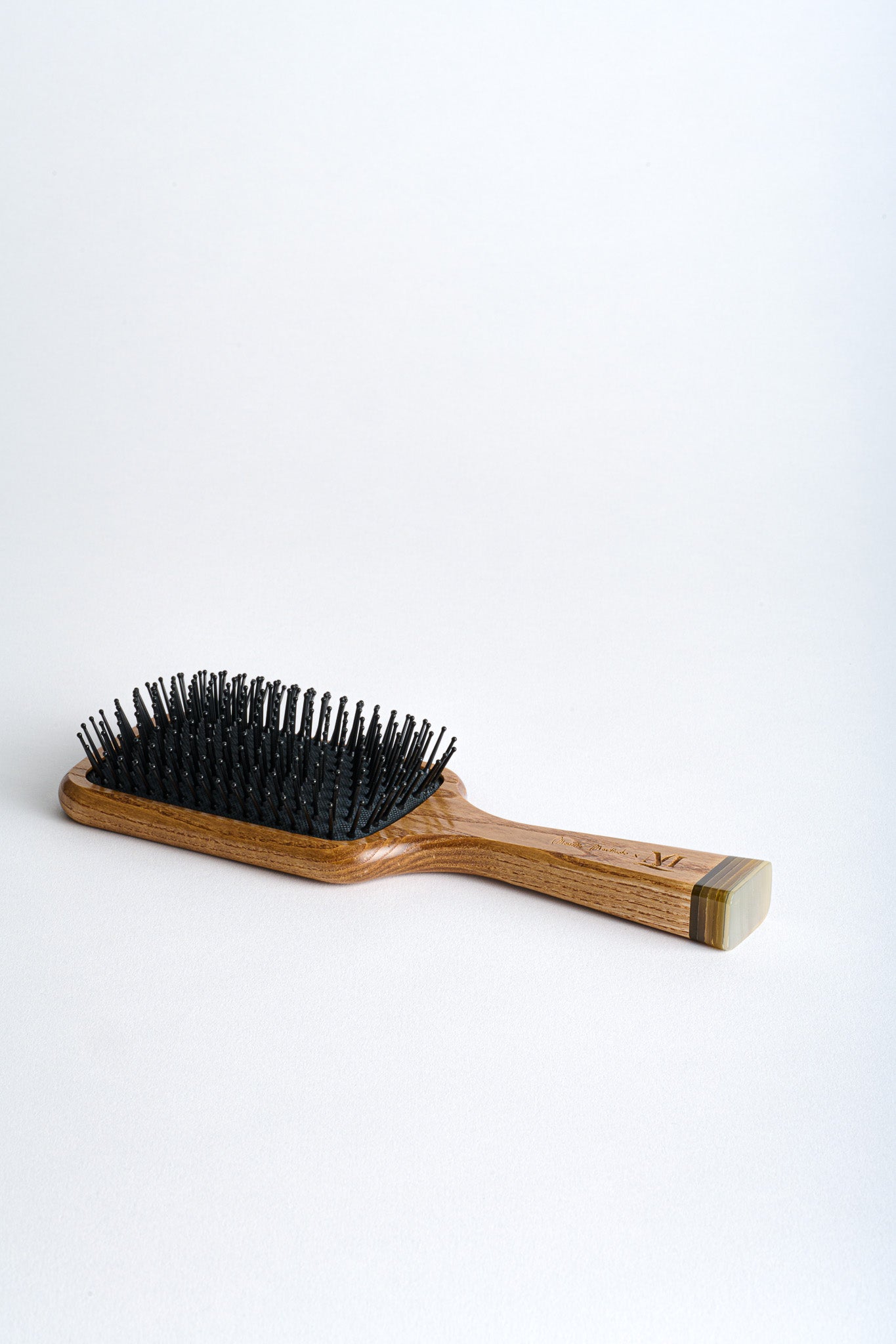 Marvin Lin X Mariella Martinato - Pneumatic Hair Brush