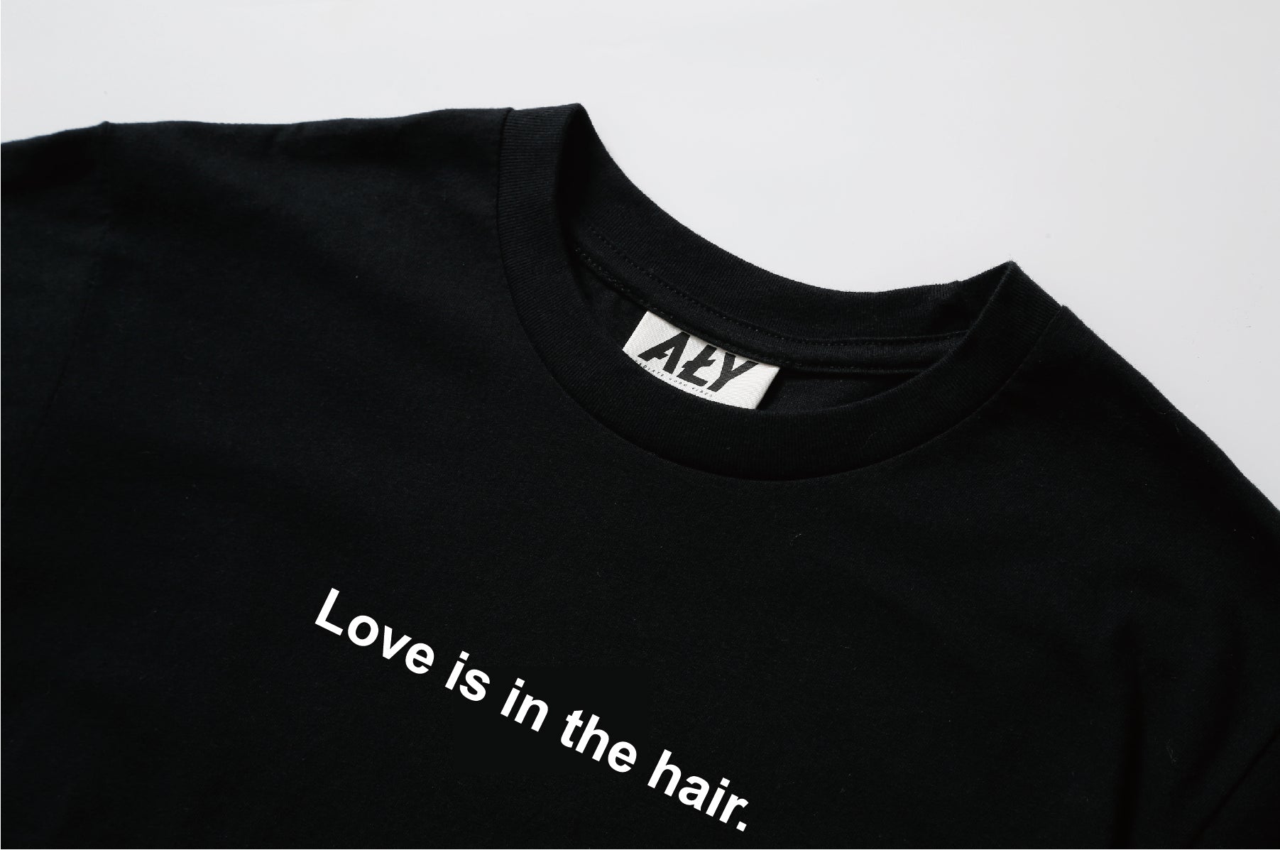 Marvin Lin X Aly Good Vibes - “Love is in the hair”短袖Tee