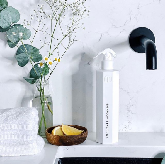 Tincture - Bathroom (475ml),SHHH,OMG shampoo,Kore,hong kong salon,洗頭水,上環 hair salon,hair salon sheung wan,hair salon central,hair spa hong kong,luxury hair salon